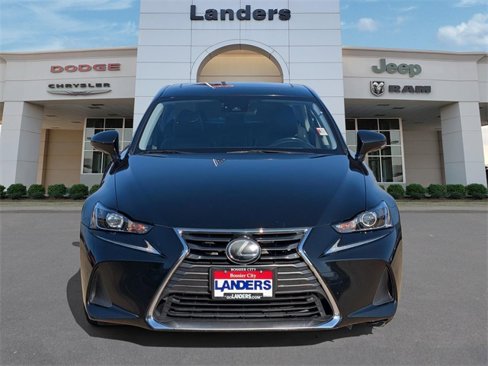 Used 2018 Lexus IS 300 image 2