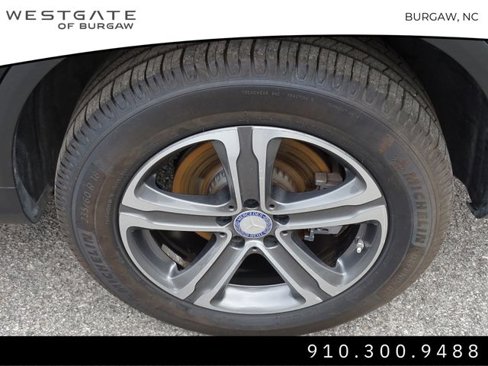 Used 2017 Mercedes-Benz GLC 300 image 12