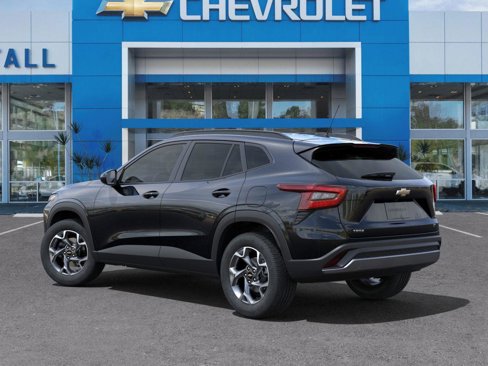New 2025 Chevrolet Trax LT w/ Driver Confidence Package image 3
