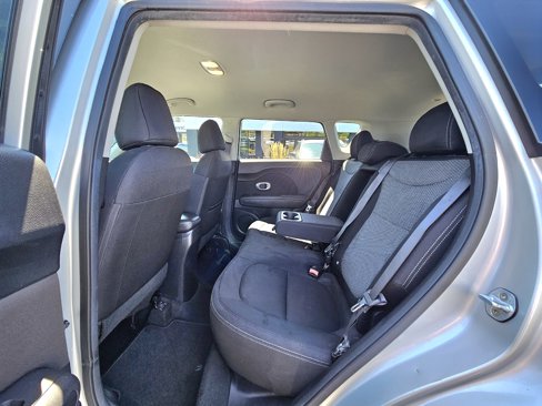 Used 2018 Kia Soul + image 15