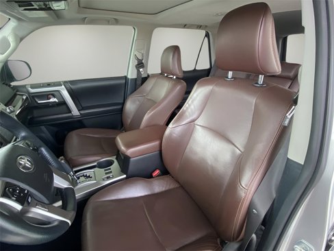 Used 2016 Toyota 4Runner Limited image 17
