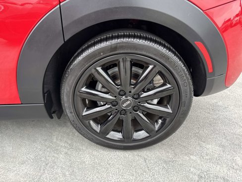 Used 2019 MINI Cooper S image 9