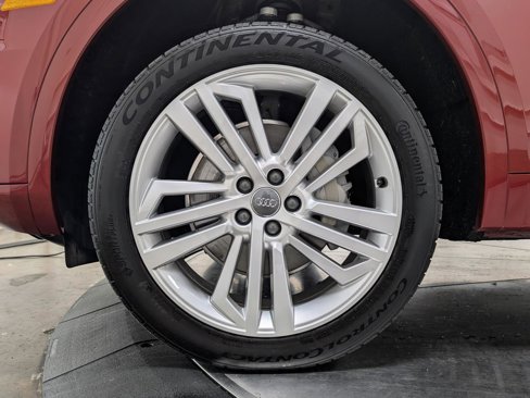 Used 2018 Audi Q5 Prestige w/ Prestige Package image 11