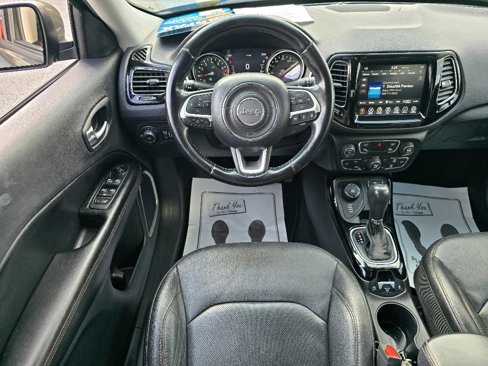 Used 2021 Jeep Compass Limited image 3