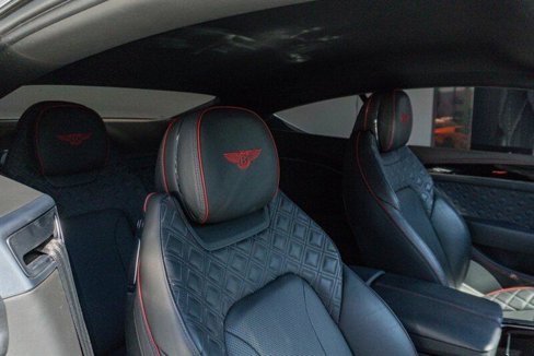 Used 2020 Bentley Continental GT V8 image 47