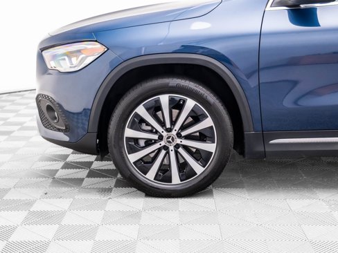 Certified 2021 Mercedes-Benz GLA 250 4MATIC image 31