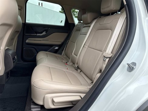 Used 2022 Lincoln Corsair Reserve image 12