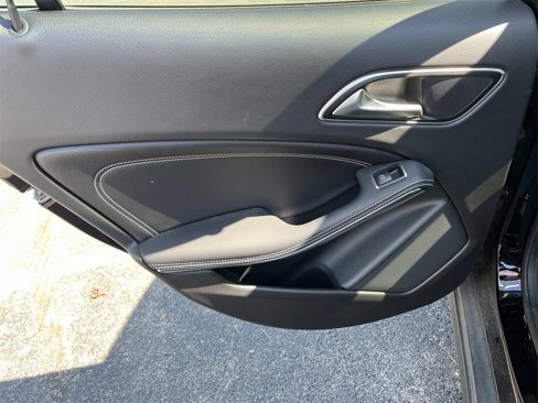 Used 2019 Mercedes-Benz GLA 250 4MATIC image 18