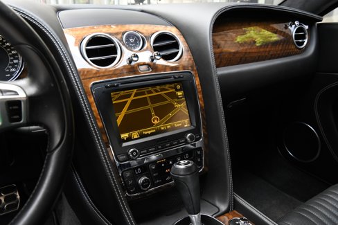 Used 2017 Bentley Continental GT image 14