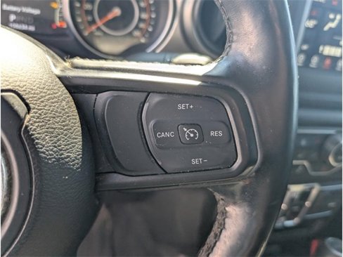 Used 2021 Jeep Gladiator Sport image 18
