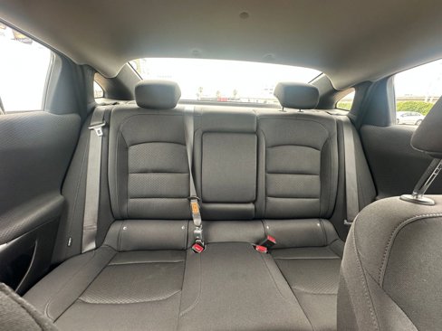 Used 2024 Chevrolet Malibu LT image 38