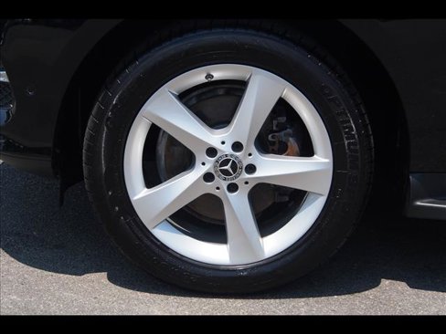 Used 2018 Mercedes-Benz GLE 350 4MATIC image 9