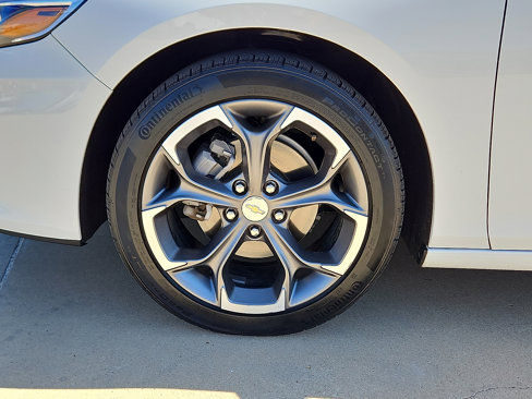 Used 2024 Chevrolet Malibu LT image 5