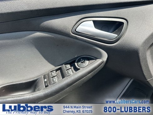 Used 2014 Ford Focus SE image 11