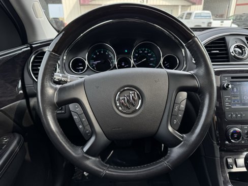Used 2017 Buick Enclave Leather image 22