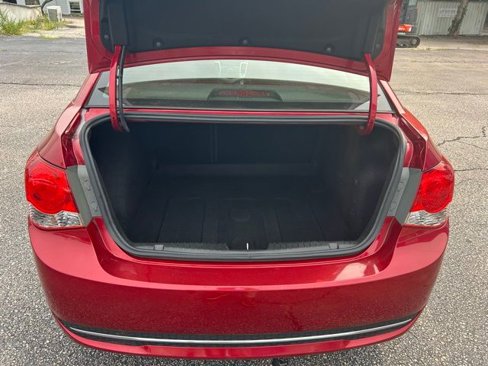 Used 2013 Chevrolet Cruze LT w/ RS Package image 11
