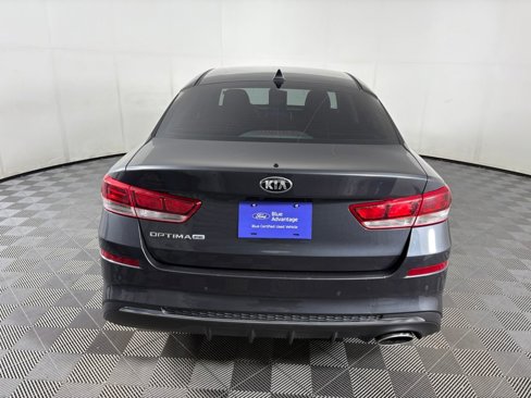Used 2019 Kia Optima LX image 6