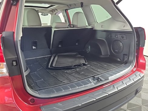 Used 2024 Subaru Forester Limited image 12