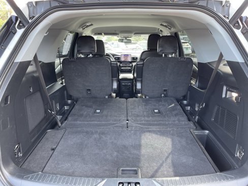 Used 2023 Ford Explorer Limited w/ Equipment Group 301A image 25