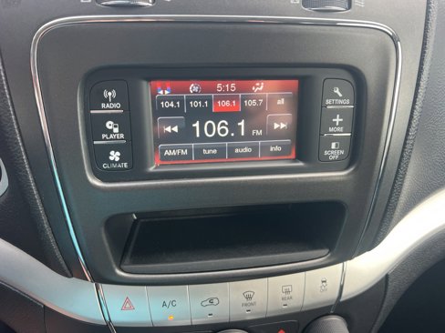 Used 2018 Dodge Journey SE w/ Blacktop Package image 29