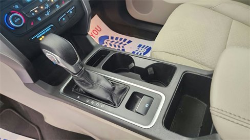 Used 2019 Ford Escape SE image 13
