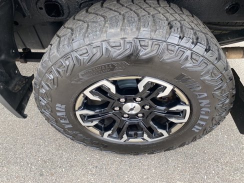 Used 2019 Chevrolet Silverado 1500 RST image 38