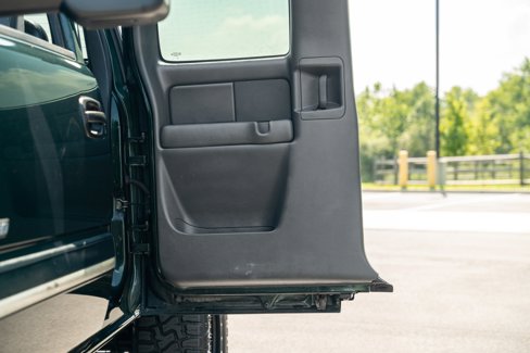 Used 2004 Chevrolet Silverado 2500 LT w/ Snow Plow Prep Package image 40