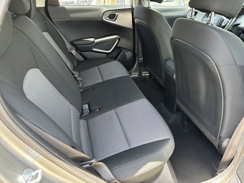 Used 2023 Kia Soul LX w/ LX Technology Package image 15