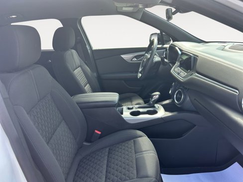 Used 2022 Chevrolet Blazer LT image 28