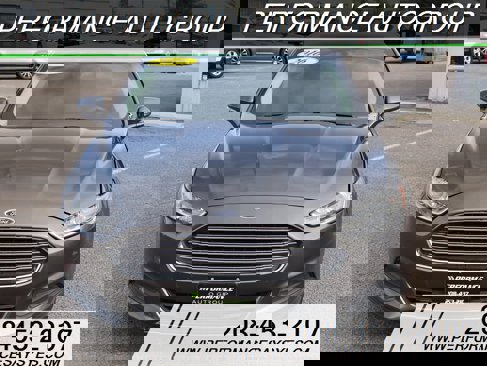 Used 2016 Ford Fusion SE image 10