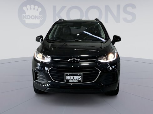 Used 2022 Chevrolet Trax LT w/ Midnight Edition image 19