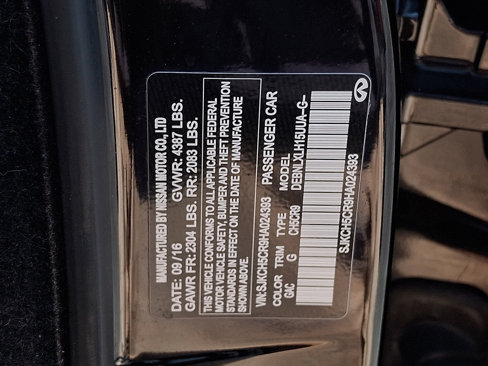 Used 2017 INFINITI QX30 Premium w/ Cargo Package image 27