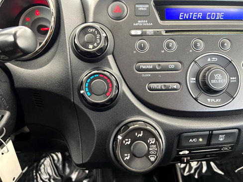 Used 2013 Honda Fit Sport image 19