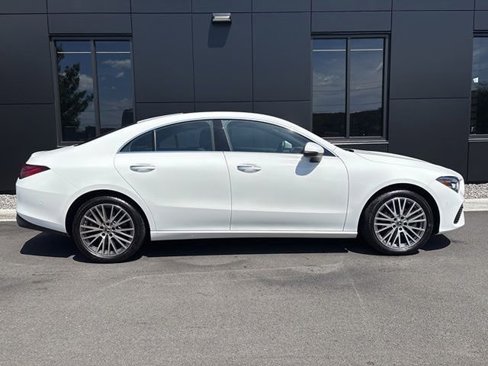 Used 2025 Mercedes-Benz CLA 250 4MATIC image 6