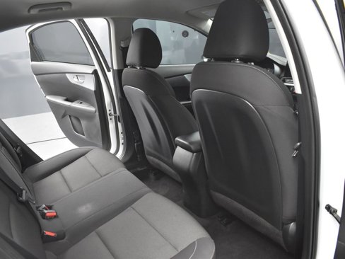 Used 2023 Kia Forte LXS image 17