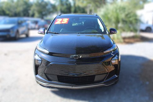 Used 2023 Chevrolet Bolt EUV Premier w/ Sun & Sound Package image 16