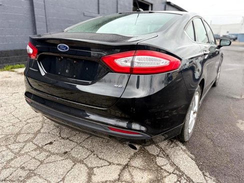 Used 2014 Ford Fusion SE image 8