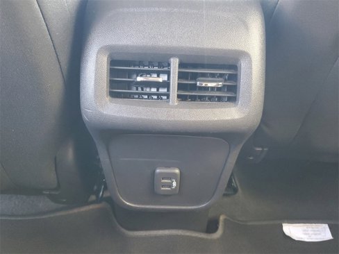 Used 2024 Chevrolet Equinox LT image 13