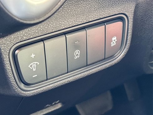 Used 2022 Kia Soul LX image 31