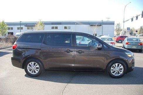 Used 2016 Kia Sedona LX w/ LX Convenience Package image 6