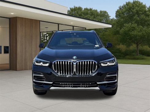 Certified 2023 BMW X5 sDrive40i w/ Parking Assistance Package image 3