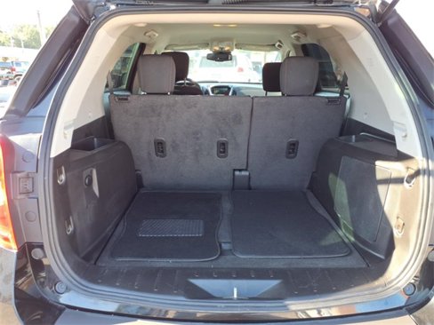 Used 2017 Chevrolet Equinox LS image 21