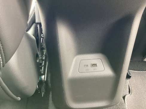 Certified 2024 Buick Envision Sport Touring image 30