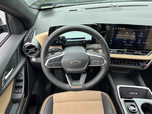 New 2026 Chevrolet Equinox ACTIV w/ Safety and Technology Package image 26