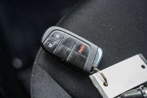 Used 2019 Jeep Renegade Latitude image 38