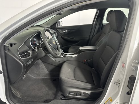 Used 2023 Chevrolet Malibu LT image 6