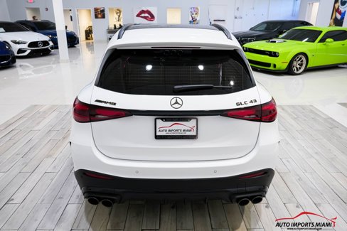 Used 2024 Mercedes-Benz GLC 43 AMG 4MATIC image 18