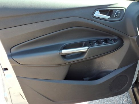 Certified 2018 Ford C-MAX SE w/ Equipment Group 201A image 15