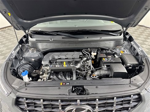 Used 2022 Hyundai Venue SEL image 22