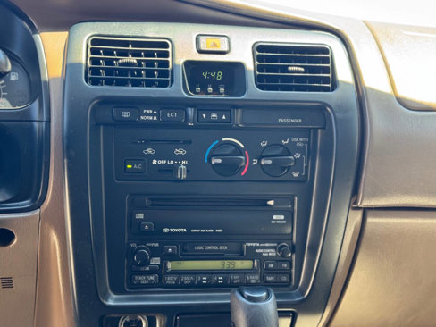 Used 1999 Toyota 4Runner SR5 image 17